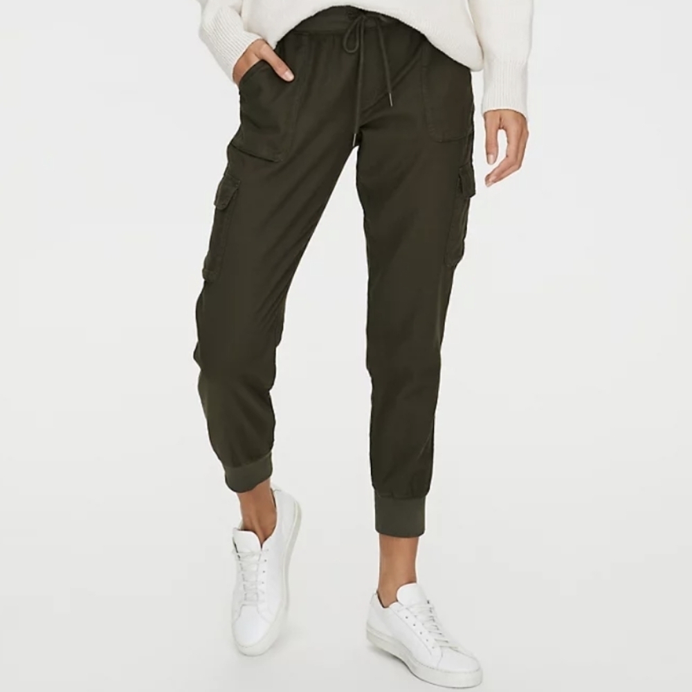 Aritzia community cebu jogger pants  100% cotton small